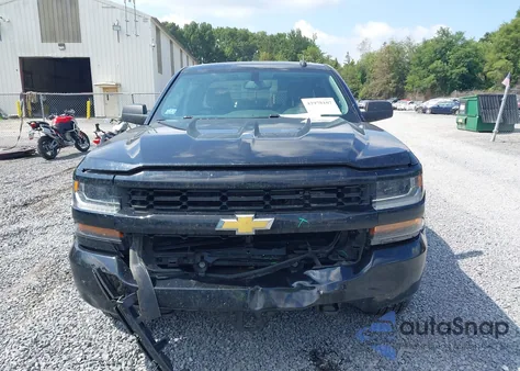 2018 Chevrolet Silverado 1500 Custom z USA, uszkodzony, nr VIN 1GCVKPEC5JZ376735